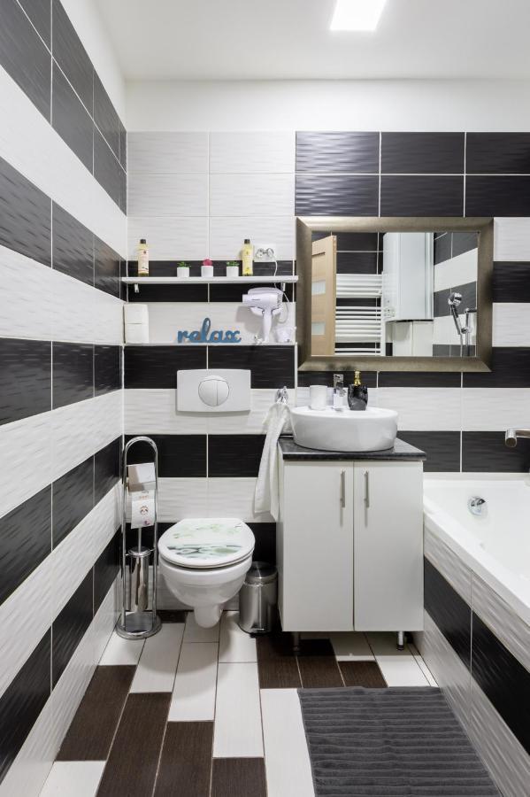 דירות בודפשט H29 Vivien Apartman מראה חיצוני תמונה