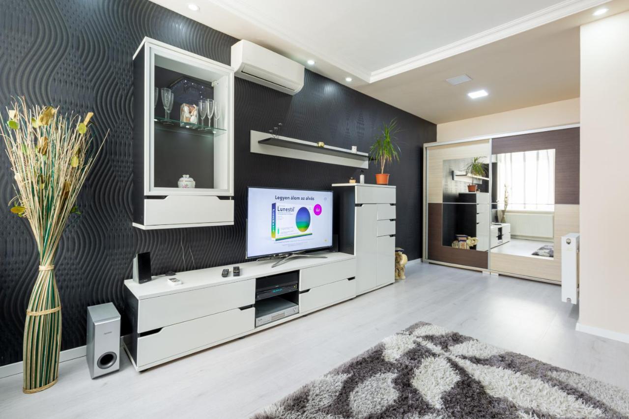 דירות בודפשט H29 Vivien Apartman מראה חיצוני תמונה